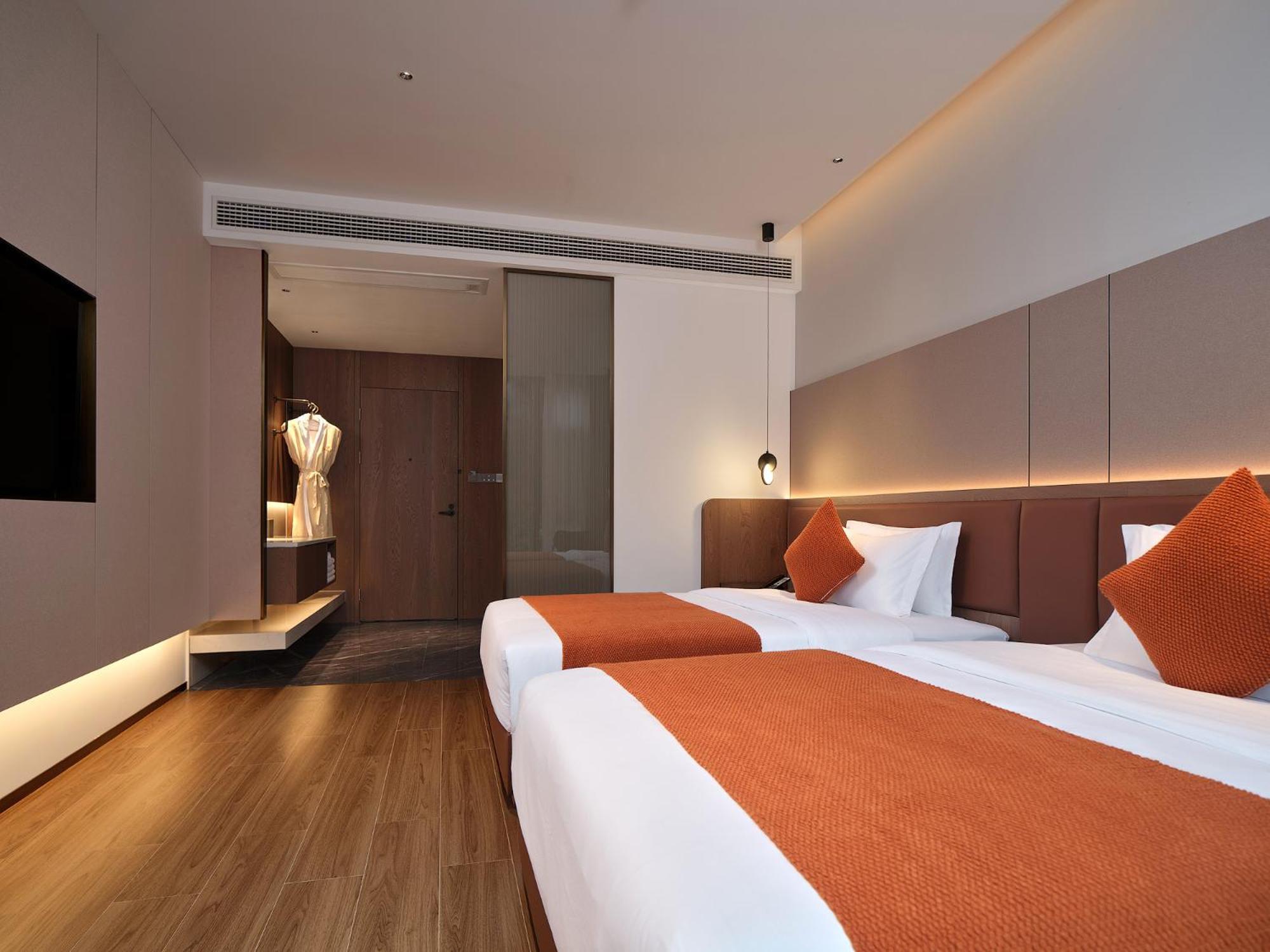 Zhangjiajie Utopia Hotel--Free One Way Pick Up Service Over 2 Nights Exterior foto