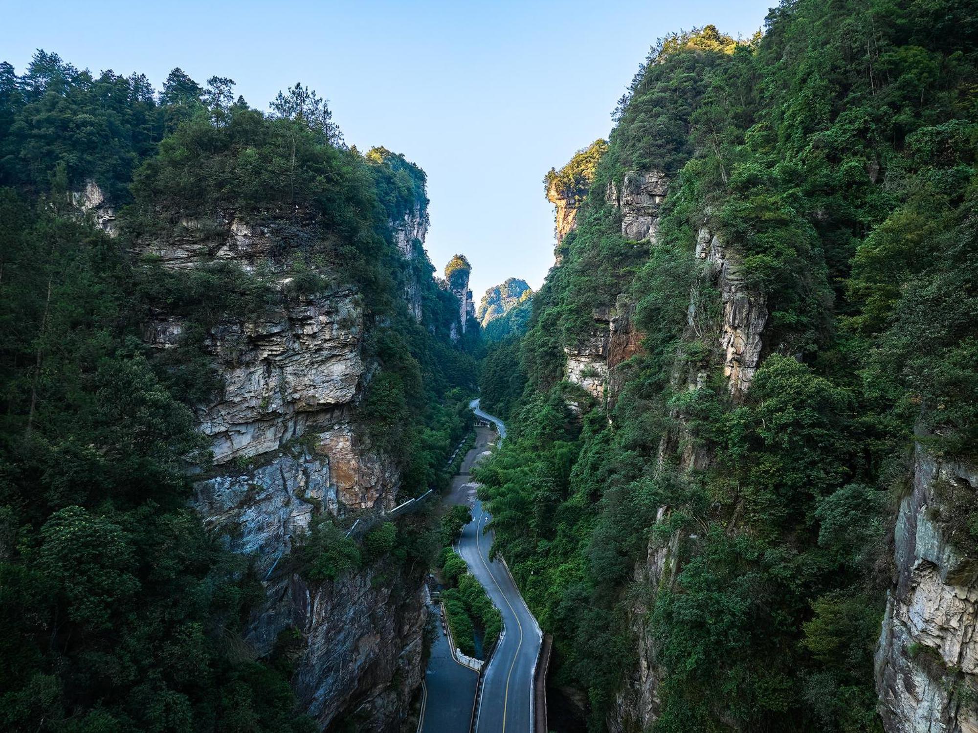 Zhangjiajie Utopia Hotel--Free One Way Pick Up Service Over 2 Nights Exterior foto